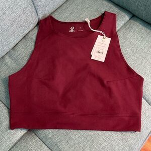 NWT Women’s Tasc Sculptive Crop Tank in Wineberry Sz. XL